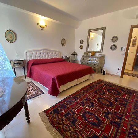 B&B Larazzo Лече Екстериор снимка